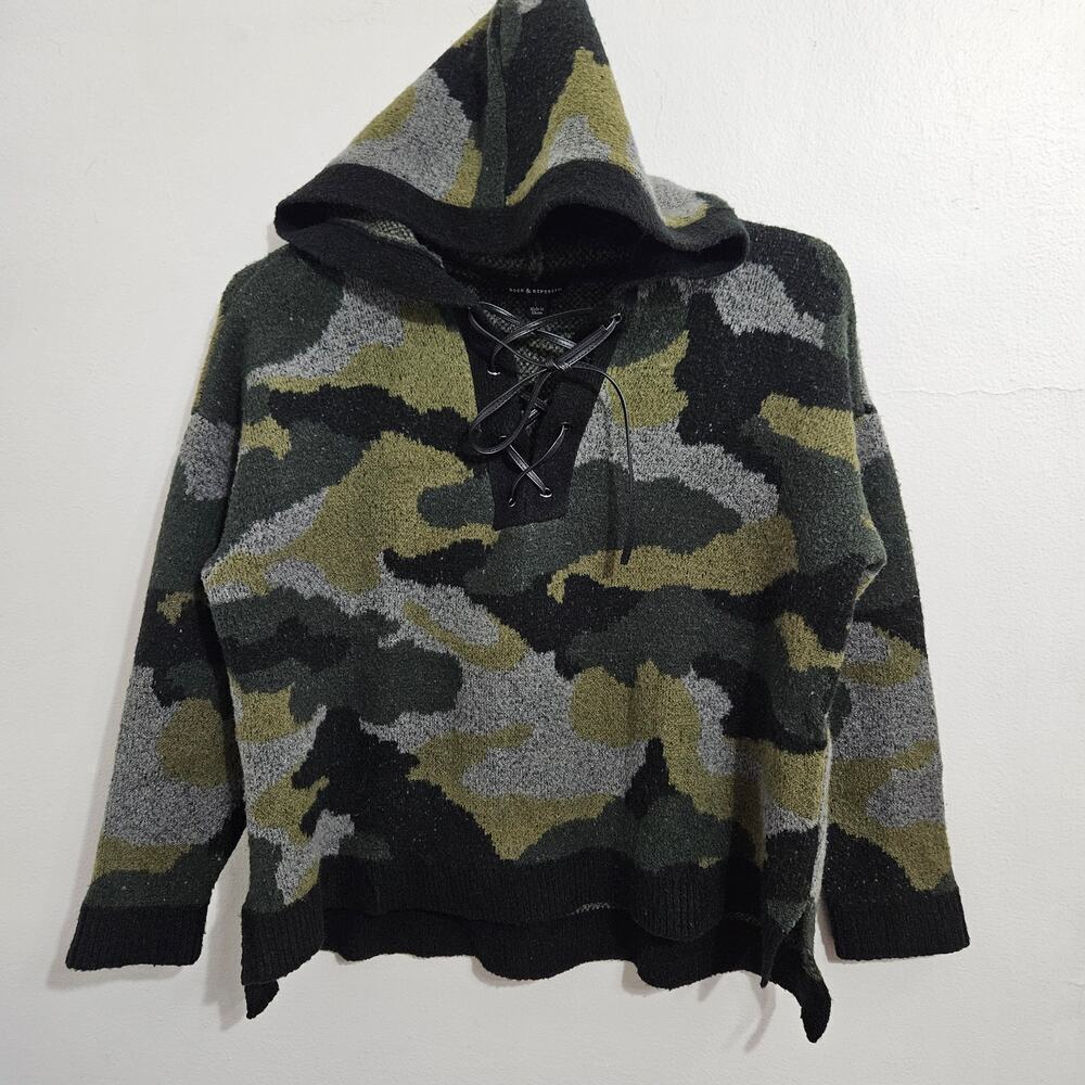 Rock & Republic Camo Lace Up Oversized Womens Pullover Hooded Sweater Size L